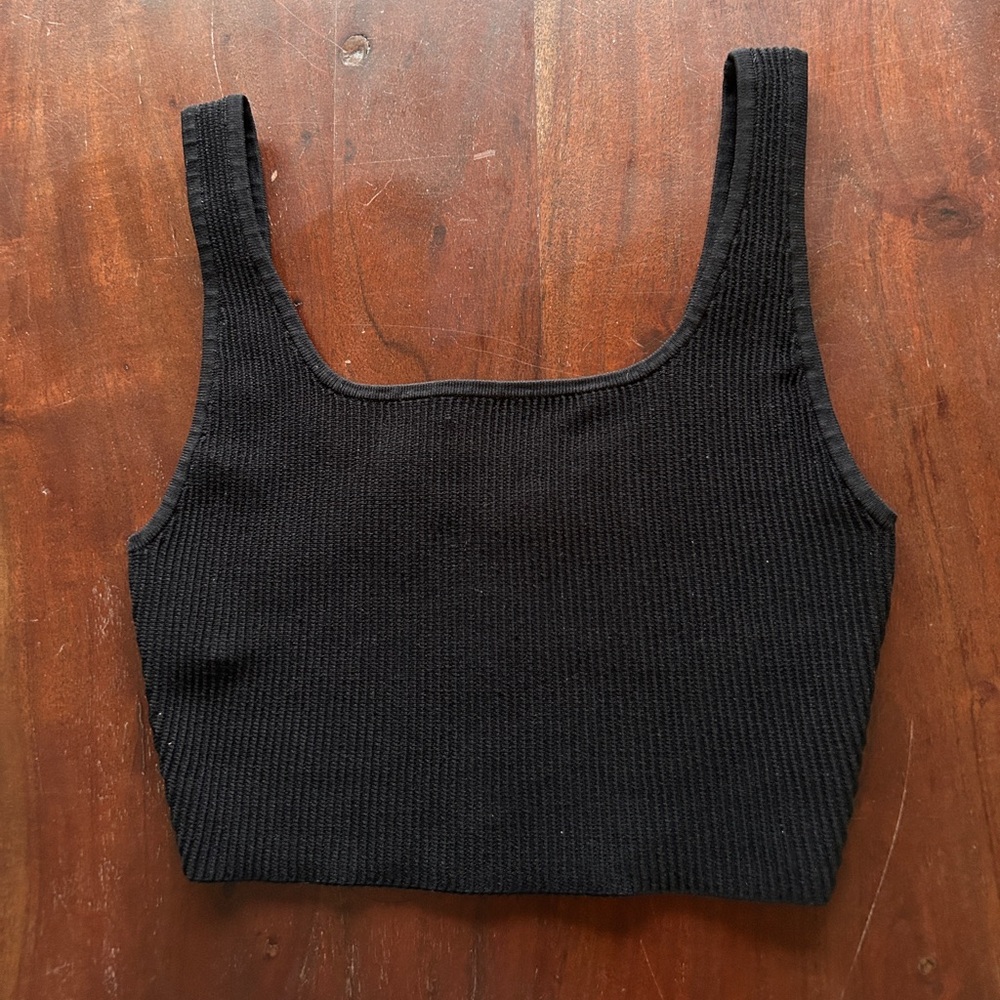 Aritzia Babaton Sculpt Knit Squareneck Cropped Tank Top • size small - Picture 3 of 12